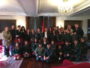 Visita de alumnos del Colegio San Ladislao