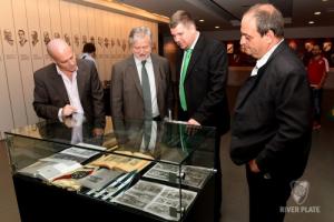 Exposición de la Fradi en el Museo River
